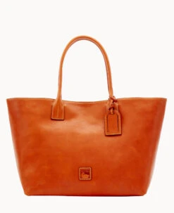 Florentine Medium Russel Bag Ecru 32 Florentine Medium Russel Bag Ecru -Dooney & Bourke B0569D SCNASCNA