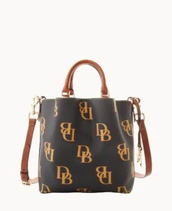 Monogram Small Barlow Brown Tmoro -Dooney & Bourke B1034G QRCOPAKR