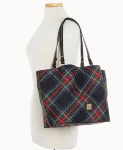 Tartan Flynn Black -Dooney & Bourke B1044G TTBLPABL ALT4 1