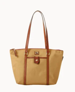 Wayfarer Zip Tote Red 38 Wayfarer Zip Tote Red -Dooney & Bourke B1783G WWNALSKR