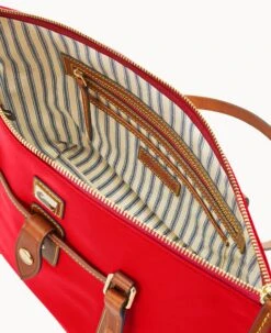 Wayfarer Zip Tote Red 27 Wayfarer Zip Tote Red -Dooney & Bourke B1783G WWRDLSKR ALT2 1