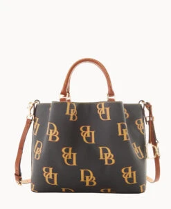 Monogram Brenna Beige -Dooney & Bourke B1905G QRCOPAKR