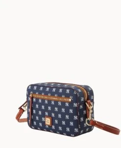 MLB Yankees Camera Zip Crossbody YANKEES 18 MLB Yankees Camera Zip Crossbody YANKEES -Dooney & Bourke B1936G MJNVPATNYANK ALT1 1