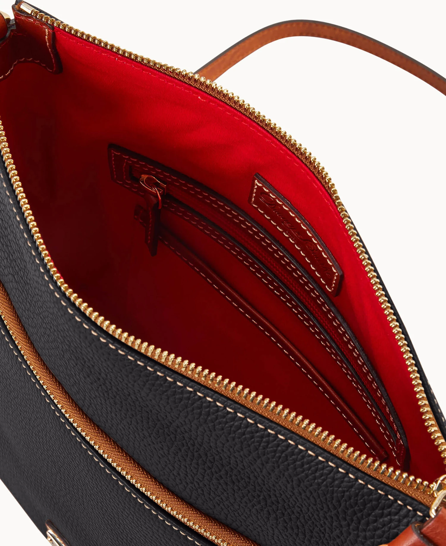 Pebble Grain Large Tassel Crossbody Black 3 Pebble Grain Large Tassel Crossbody Black - Image 3