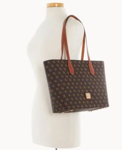 Gretta Tote Brown Tmoro 29 Gretta Tote Brown Tmoro -Dooney & Bourke B2320G NGBMPATN ALT4 1