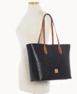 Ostrich Large Tote Black -Dooney & Bourke B2321G OTBLPAKR ALT4
