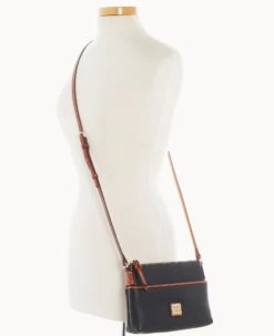 Pebble Grain Katie Crossbody Black -Dooney & Bourke B2340G AWBLPATN ALT4