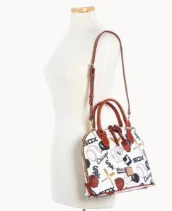 MLB White Sox Zip Zip Satchel WHITE SOX -Dooney & Bourke B2343G QUMWPATNWHSX ALT4 1