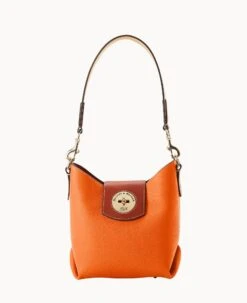 Pebble Turnlock Sac 22 White -Dooney & Bourke B2380G 9PCEPATN