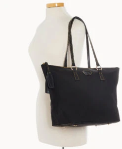 Nylon Tobi Tote Black Black -Dooney & Bourke B2431G INBLPABL ALT4