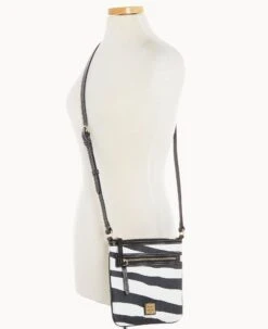 Serengeti Letter Carrier Zebra 16 Serengeti Letter Carrier Zebra -Dooney & Bourke B2722G 3RZEPABL ALT4 1