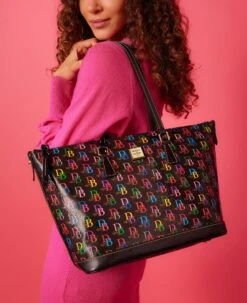 DB75 Multi Tote Black 17 DB75 Multi Tote Black -Dooney & Bourke B2DBM1521 ILD lifestyle 1
