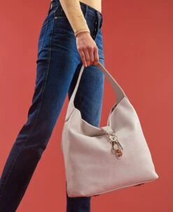 Belvedere Logo Lock Shoulder Bag Brown Tmoro -Dooney & Bourke BBELV0882 ILD lifestyle 1