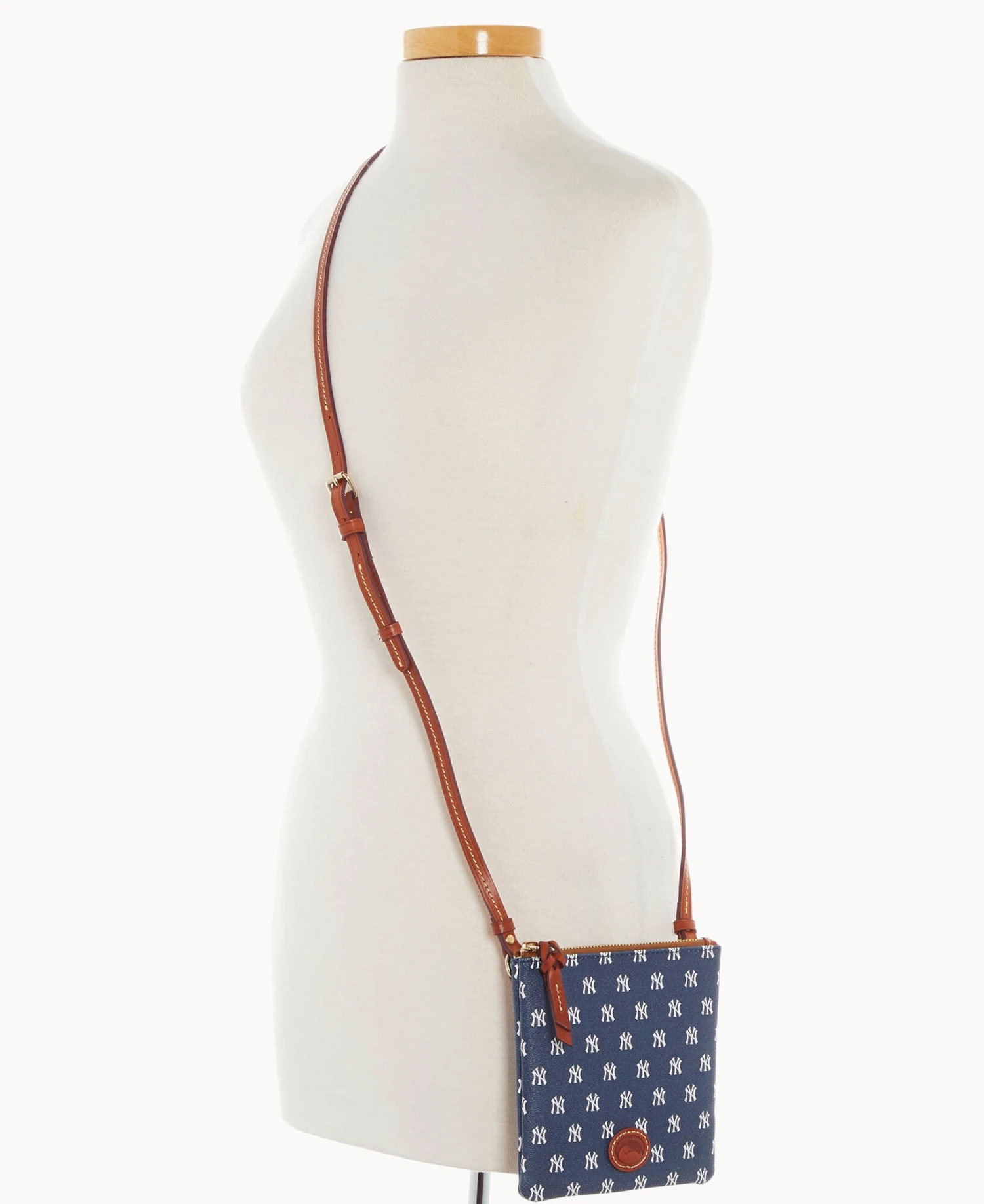 MLB Yankees Small North South Top Zip Crossbody Yankees 8 MLB Yankees Small North South Top Zip Crossbody Yankees - Image 8