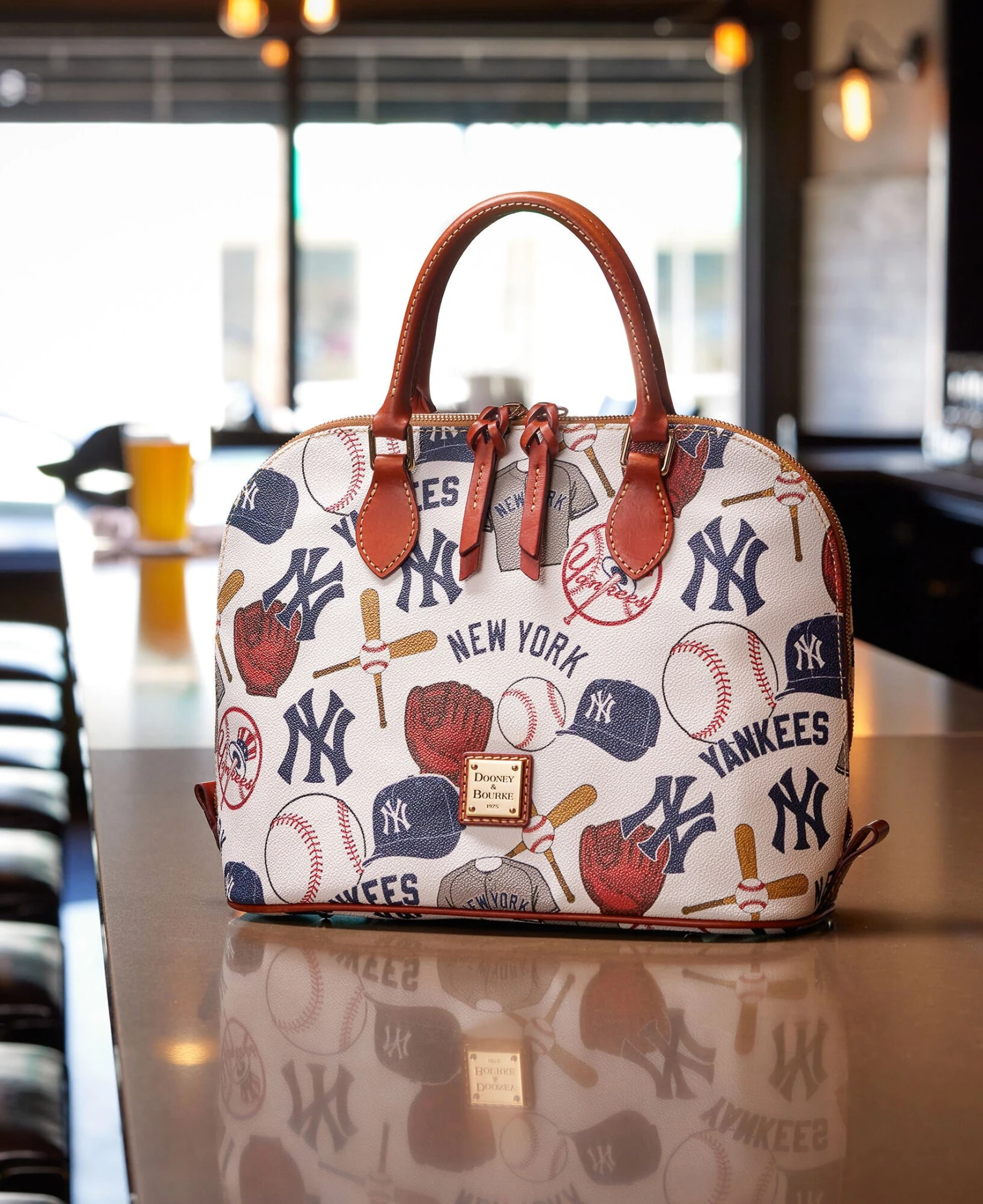 MLB Yankees Zip Zip Satchel YANKEES 7 MLB Yankees Zip Zip Satchel YANKEES - Image 7