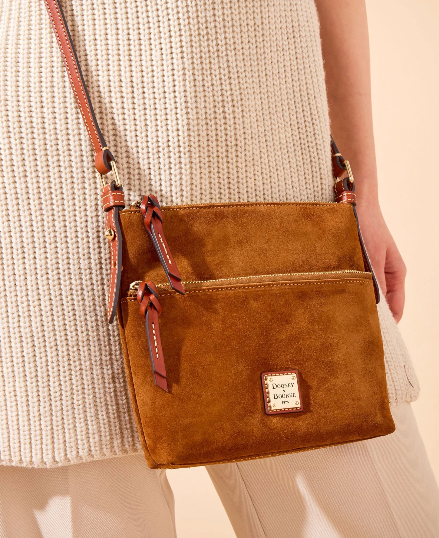 Suede Letter Carrier Black 7 Suede Letter Carrier Black - Image 7