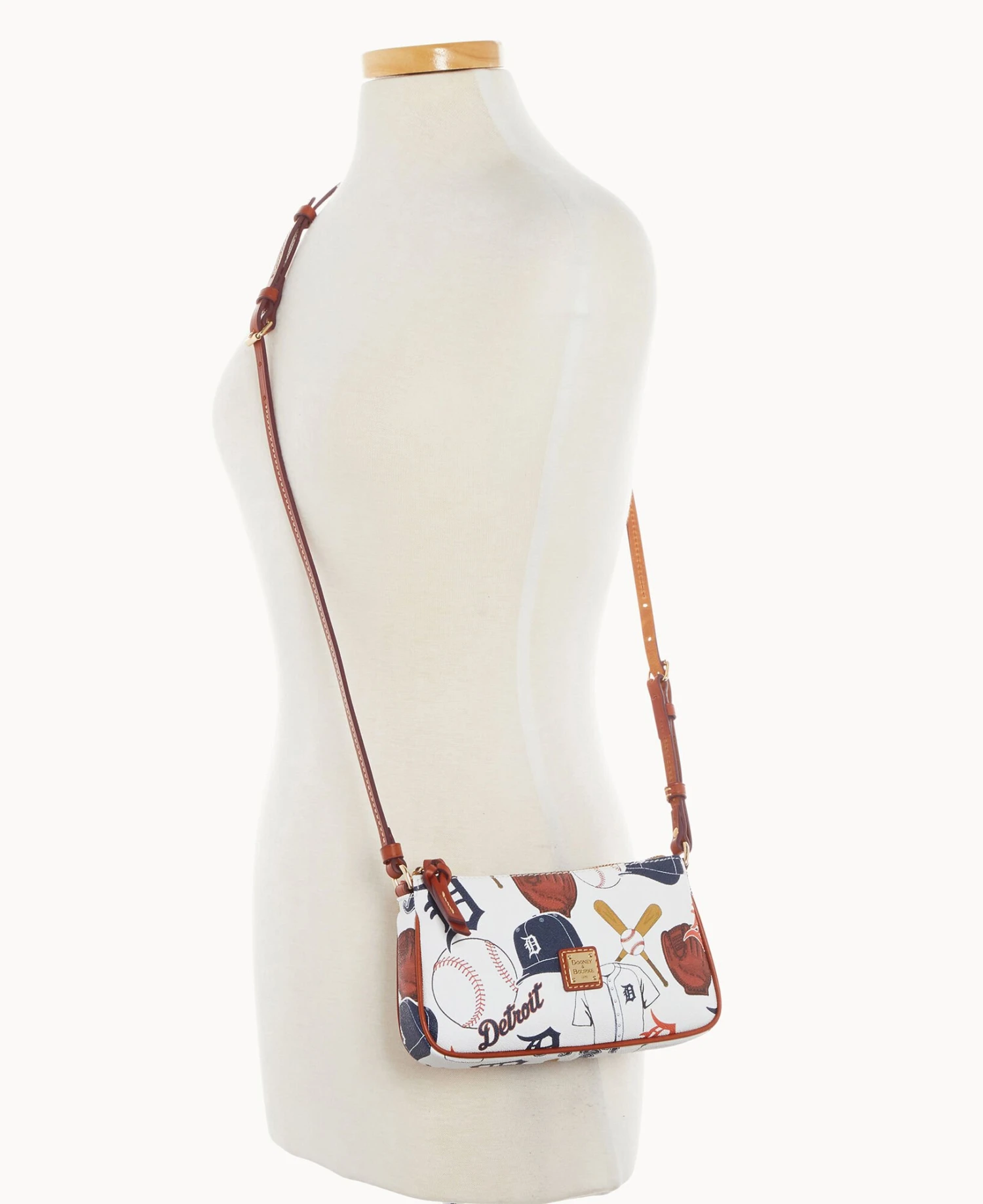 MLB Tigers Lexi Crossbody Sm Coin Case TIGERS 8 MLB Tigers Lexi Crossbody Sm Coin Case TIGERS - Image 8