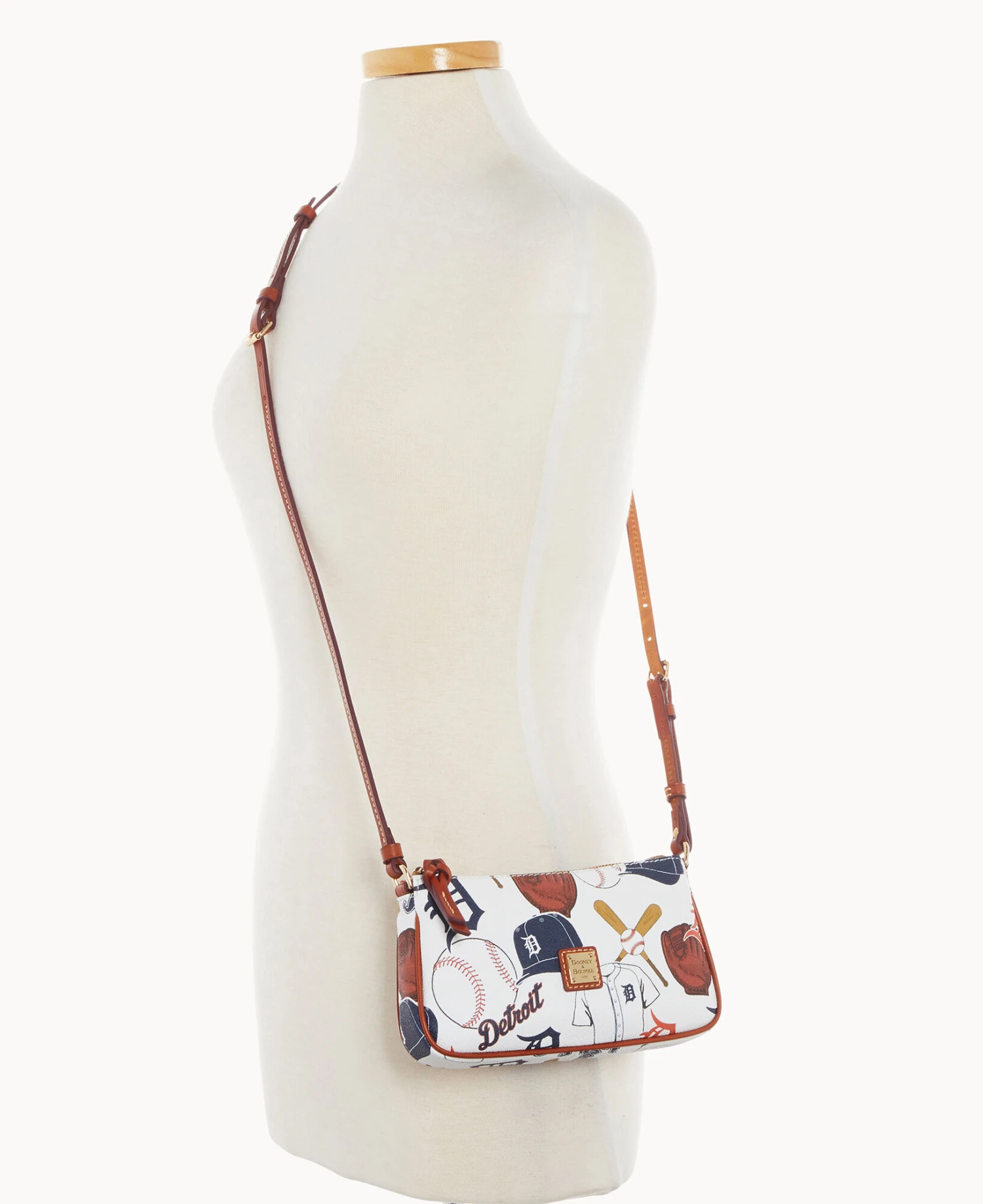 MLB Tigers Lexi Crossbody Sm Coin Case TIGERS 4 MLB Tigers Lexi Crossbody Sm Coin Case TIGERS - Image 4