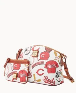 MLB Reds Suki Crossbody Med Wristlet REDS -Dooney & Bourke M1696G QUMWPATNREDS ALT1 1