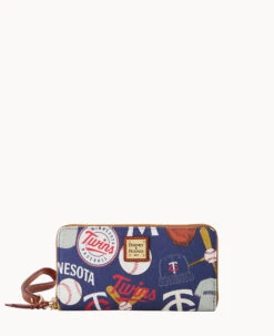 MLB Twins Large Zip Around Wristlet TWINS 15 MLB Twins Large Zip Around Wristlet TWINS -Dooney & Bourke W0126G QUNVPATNTWNS