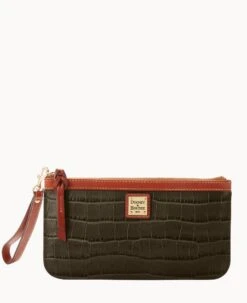 Oakdale Clutch Wristlet Black -Dooney & Bourke W0225G 1CBLPATN 1