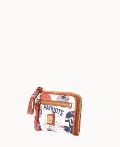 NFL Patriots Multi Function Zip Around PATRIOTS 11 NFL Patriots Multi Function Zip Around PATRIOTS -Dooney & Bourke W0320G QWMWPATNPATR ALT1 1