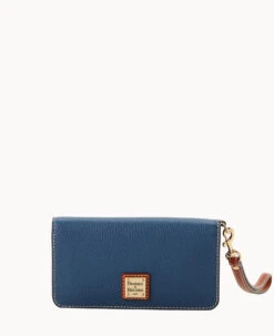 Pebble Grain Fey Phone Wristlet Black Black 34 Pebble Grain Fey Phone Wristlet Black Black -Dooney & Bourke W0431G AWJEPATN