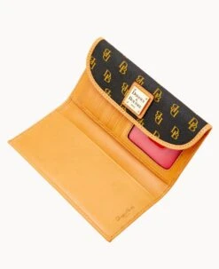Blakely Continental Clutch Brown Tmoro -Dooney & Bourke W0507G NGBMPABS ALT2 1