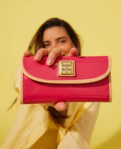 Patent Continental Clutch Black -Dooney & Bourke W2PAT0507 ILD lifestyle 1