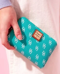 Gretta Medium Zip Around Wallet Bordeaux -Dooney & Bourke WGRET0323 ILD lifestyle 1